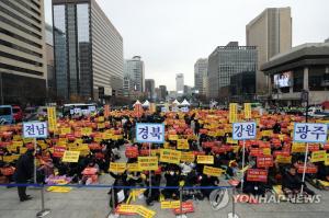 소상공인 ‘생계형 적합업종 제도’ 13일부터 시행…소상공인연합회 “기준 높여라” 요구