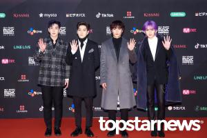 [UHD포토] 2018 MAMA 뉴이스트 W(NU`EST W), ‘시선강탈 비주얼’ (2018마마일본)