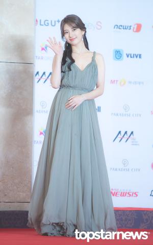 [HD포토] 수지, ‘심쿵하게 만드는 미소’ (2018 AAA)