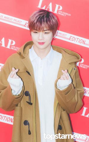 [HD포토] 워너원(Wanna One) 강다니엘, ‘촉촉한 입술’ (LAP팬사인회)