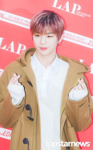 [HD포토] 워너원(Wanna One) 강다니엘, ‘신이 내린 비주얼’ (LAP팬사인회)