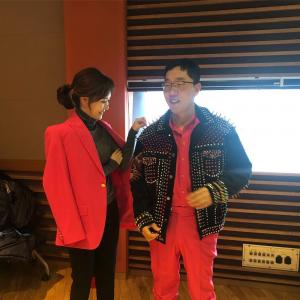 김수지 아나운서, ‘굿모닝fm’ 김제동과 같은 핫 핑크…“같은 컬러 다른 느낌”