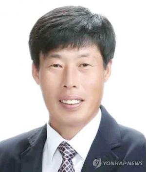 ‘갑질폭행’ 예천군의회 박종철 의원, 美 현지 가이드 폭행…시민단체 고발