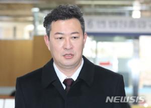 ‘희대의 어음 사기사건’ 장영자, 기자들 향해 불만 토로 “재판장과 소통하기 위해 국선 선임”