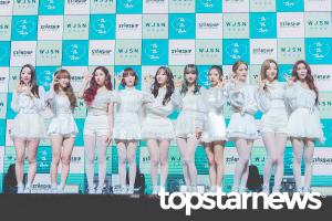 [현장] 우주소녀(WJSN) 타이틀곡 ‘La La Love’,  “소녀→숙녀로 넘어가는 복잡 미묘한 사랑의 감정”(종합)