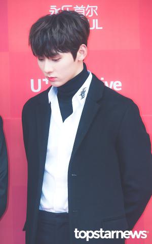 [HD포토] 워너원(Wanna One) 황민현, ‘분위기 미남’ (2019골든디스크)