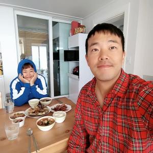 홍윤화♥김민기, 결혼 이후에 반가운 근황 공개…“행복하고 감사한 밥상”