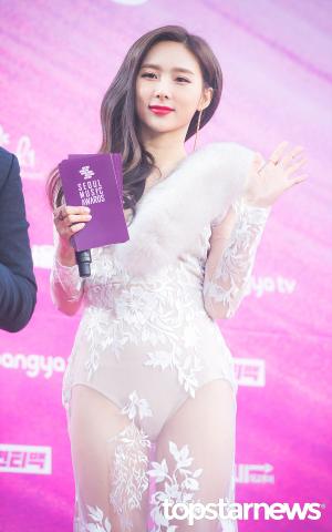 [HD포토] 카밀라(Camila) 한초임, ‘아무나 소화하기 힘든 패션’ (2019 서울가요대상)