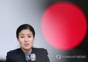 ‘케어‘ 박소연 대표, 페이스북에 6분짜리 영상 공개 ”도살 때문에 안락사 했다”