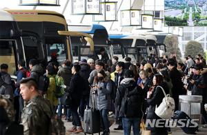 설 연휴, 지하철과 버스 막차시간 길어진다…‘9호선은 새벽 2시까지 연장 운행’