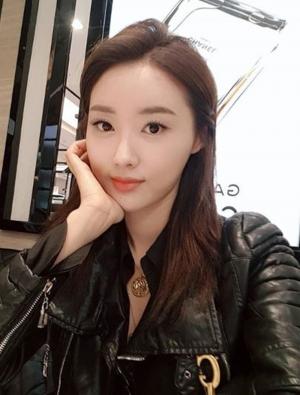 ‘김종민♥’황미나, 인스타그램속 눈부신 미모…‘둘의 나이 차이는?’