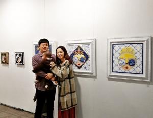 ‘차유람♥이지성’, 아이와 함께 찍은 가족사진 공개…‘훈훈한 모습’
