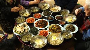 ‘한국인의 밥상’ 401회, 밥상 공동체 편…‘양은상부터 두레밥상까지’