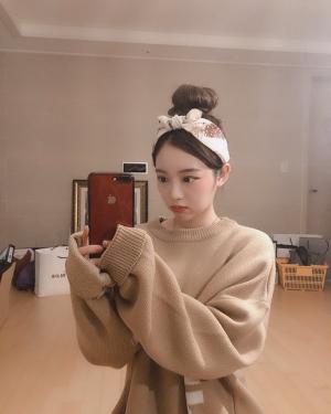 아프리카TV BJ 슈기, 귀여운 반다나 헤어스타일 공개