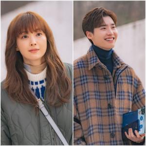 tvN 토일드라마 ‘로맨스는 별책부록’ 이나영-이종석, 설렘 가득한 현장포토…‘이들의 인물관계도는?’