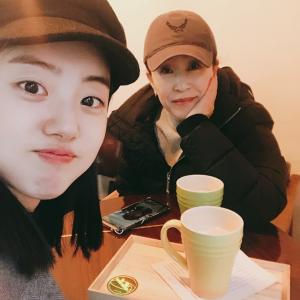 ‘드라마 인연’ 박세완-김미경, 모녀 포스 풍기며 ‘오붓한 데이트’