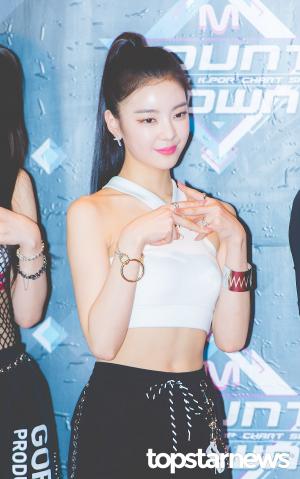 [HD포토] 있지(ITZY) 리아, ‘섹시한듯 러블리한 미소’ (엠카운트다운)