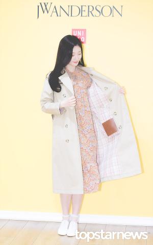 [HD포토] 다이아(DIA) 정채연, ‘원피스 보여달라는 주문에 수줍게’