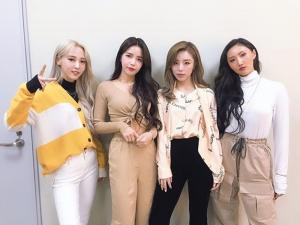 ‘너의 목소리가 보여 6’ 마마무(MAMAMOO), 카리스마 넘치는 단체샷 “무무들도 함께 도전해보아요”