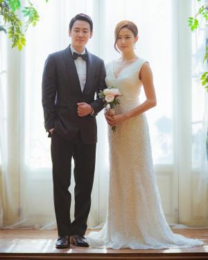 ‘어쩌다 결혼’ 김동욱♥고성희, 아름다운 웨딩사진 스틸컷 “결혼 비지니스”