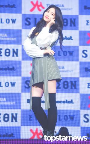 [HD포토] 에버글로우(EVERGLOW) 시현, ‘사랑할 수 밖에 없는 미모’ (봉봉쇼콜라)