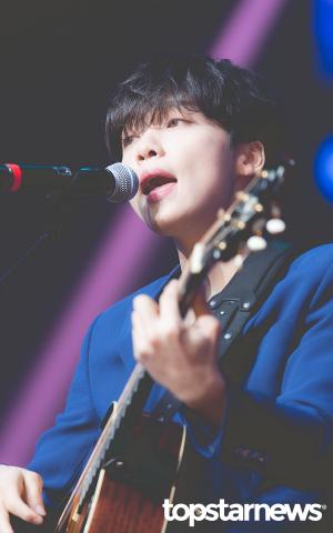 [HD포토] 정세운, ‘신곡으로 돌아온 싱어송라이돌’ (Feeling)