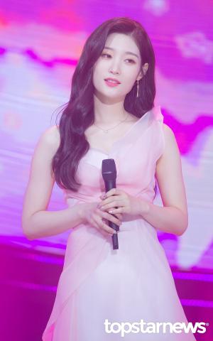 [HD포토] 다이아(DIA) 정채연, ‘물오른 청순美’ (더쇼)