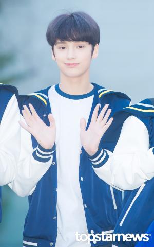 [HD포토] 투모로우바이투게더(TXT) 휴닝카이, ‘매력적인 미소’ (뮤직뱅크)