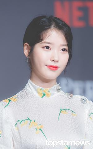 [HD포토] 아이유(IU/이지은), ‘반짝이는 입술’ (페르소나)