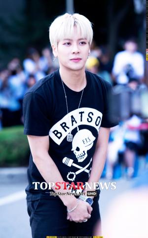 [HD스토리] “우리들의 자랑”…갓세븐 잭슨, 왕개야 스물 여섯번째 생일을 축하해