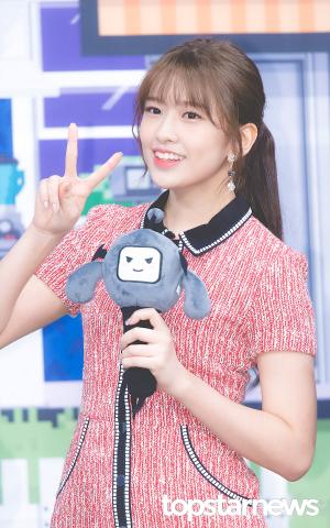 [HD포토] 아이즈원(IZ*ONE) 안유진, ‘마리텔V2 포즈’ (마이 리틀 텔레비전 V2)