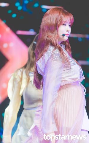 [HD포토] 아이즈원(IZ*ONE) 김민주, ‘여신이 아닐리가…’ (비올레타)