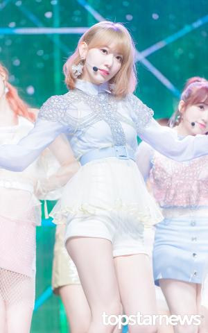 [HD포토] 아이즈원(IZ*ONE) 미야와키 사쿠라, ‘말도 안되는 미모’ (비올레타)