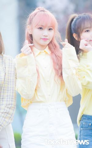 [HD포토] 아이즈원(IZ*ONE) 김채원, ‘하트 뿅뿅’ (뮤직뱅크)