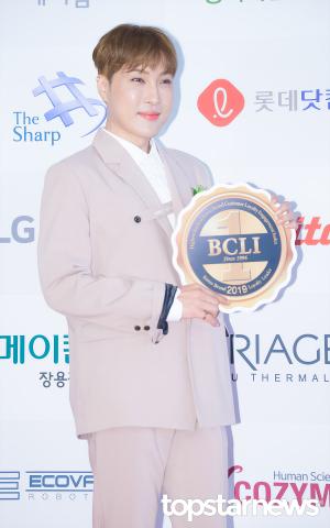 [HD포토] 김기수, ‘뷰티크리에이터 부문 수상’ (2019브랜드고객충성도대상)