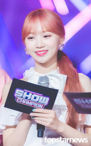 [HD포토] 아이즈원(IZ*ONE) 김채원, ‘수줍은 미소’ (쇼챔피언)