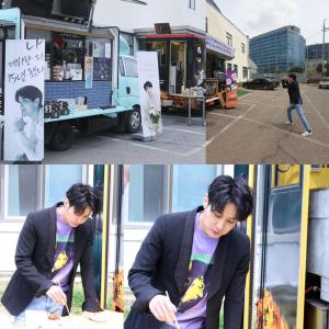 김지석, ‘문제적 남자’ 현장 커피차-분식차 인증샷…15년 팬들의 변함없는 응원