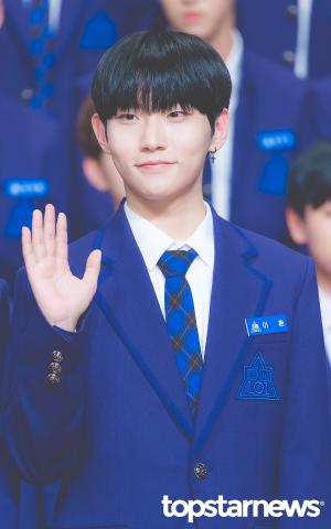 [HD포토] 이환, ‘한쪽 귀걸이가 포인트’ (프로듀스X101(프로듀스101시즌4))