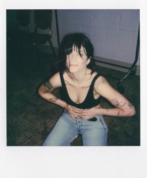 할시(Halsey), 일상 속 시크+치명 매력…‘작은 것들을 위한 시’ 무대까지 관심↑