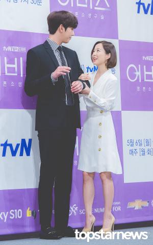 [HD포토] 박보영, ‘안효섭 무장 해제 시키는 뽀블리 눈빛’ (어비스)