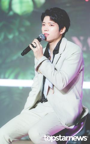 [HD포토] 인피니트(INFINITE) 남우현, ‘해바라기 같은 팬들에게 항상 고마워’ (Hold On Me)