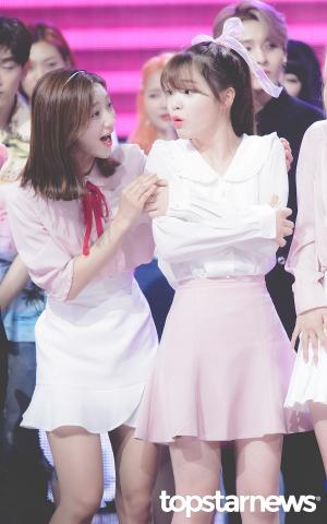 [HD포토] 오마이걸(OH MY GIRL) 승희, ‘비니의 외침에 현실복귀’ (쇼챔피언)