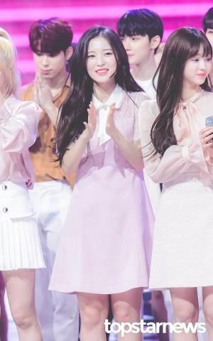 [HD포토] 오마이걸(OH MY GIRL) 아린, ‘미라클의 사랑에 북받치는 눈물’ (쇼챔피언)