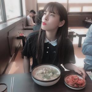 ‘미스터리 키친’ 설인아, 레드셰프다운 폭풍 먹방…“행복 그자체”