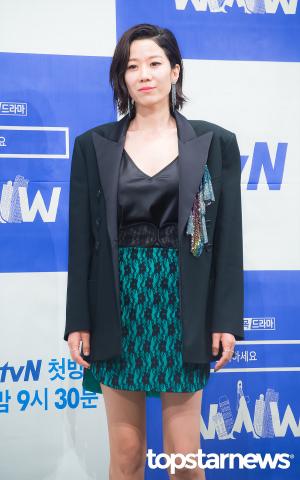 [현장] ‘WWW’ 전혜진, 출연 계기? “진짜 ‘여자들의 이야기’에 목말라 있었다”