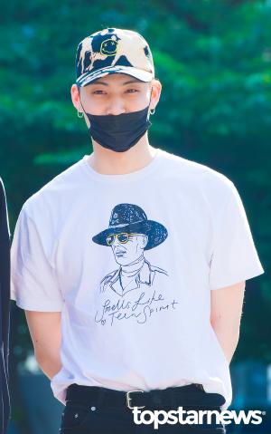 [HD포토] 갓세븐(GOT7) JB, ‘열일하는 태평양 어깨’ (뮤직뱅크)