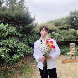 ‘단 하나의 사랑’ 인피니트 김명수(엘), “김단입니다”…‘꽃을 든 남자’