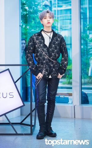 [HD포토] 원어스(ONEUS) 시온, ‘만화 찢고 나온 비주얼’ (팩트인스타)