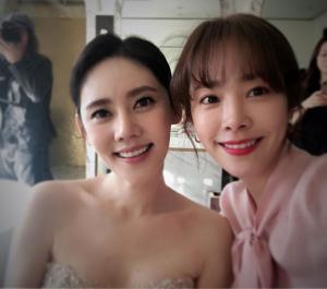 ‘봄밤’ 한지민, 우효광♥추자현 결혼식 축하하며 “눈물나게 아름답고 행복했던 날”