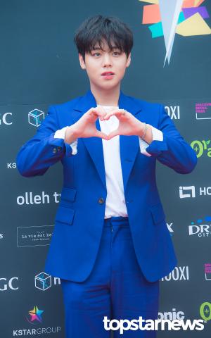 [HD포토] 박지훈, ‘메이를 향한 마음’ (2019아시아모델어워즈)